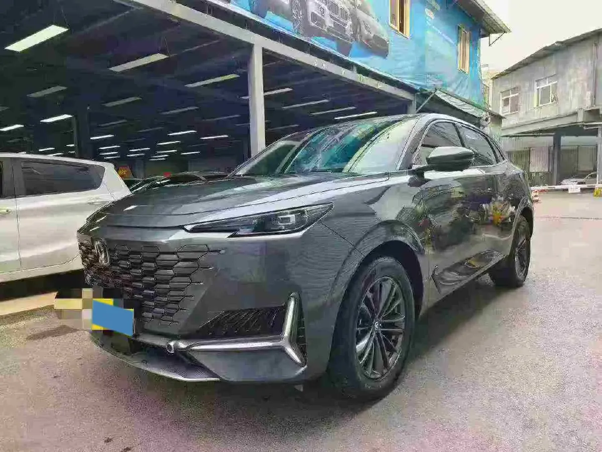 2021 ChangAn UNI-K 2.0T 233HP L4 8AT,autocango,china used car exporter,china ev exporter,chinese used car exporter,chinese used ev exporter