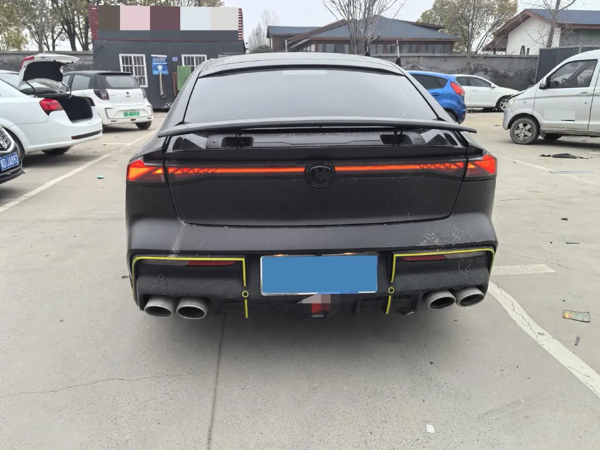 2022 ChangAn UNI-V 1.5T 188HP L4 7DCT,autocango,china used car exporter,china ev exporter,chinese used car exporter,chinese used ev exporter