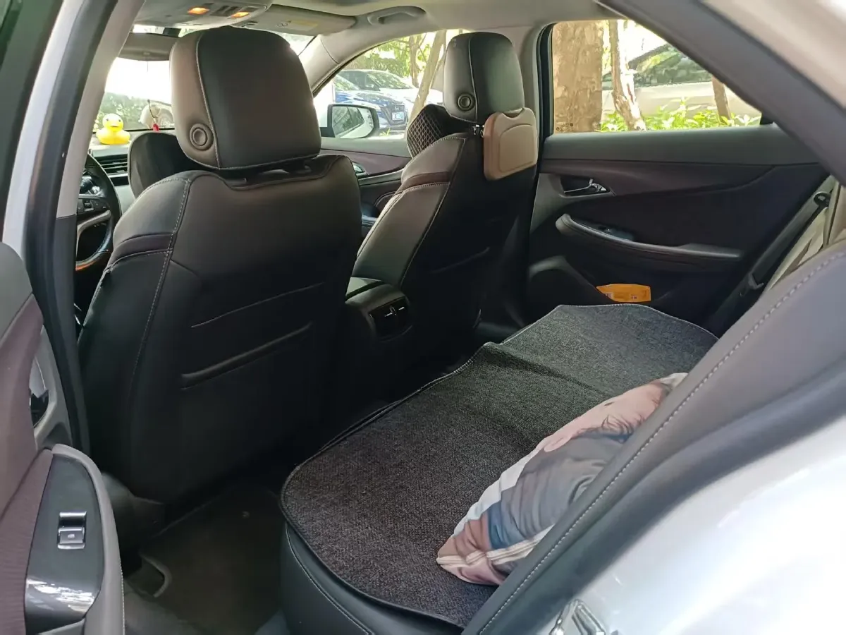 2018 Chevrolet Malibu 1.5T 170HP L4 6AT,autocango,china used car exporter,china ev exporter,chinese used car exporter,chinese used ev exporter