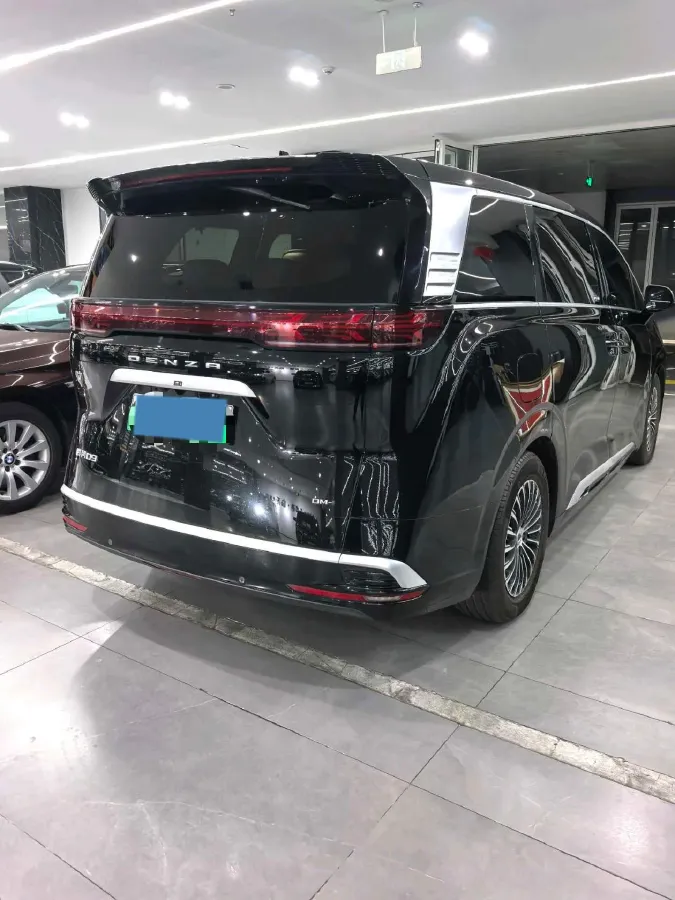 2024 Denza D9 1.5T 139HP L4 E-CVT PHEV 20.39KWH,autocango,china used car exporter,china ev exporter,chinese used car exporter,chinese used ev exporter