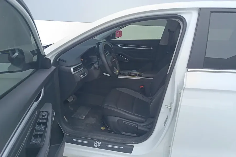 2023 Geely Emgrand 1.5L 127HP L4 CVT,autocango,china used car exporter,china ev exporter,chinese used car exporter,chinese used ev exporter