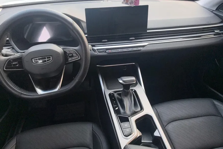 2023 Geely Emgrand 1.5L 127HP L4 CVT,autocango,china used car exporter,china ev exporter,chinese used car exporter,chinese used ev exporter