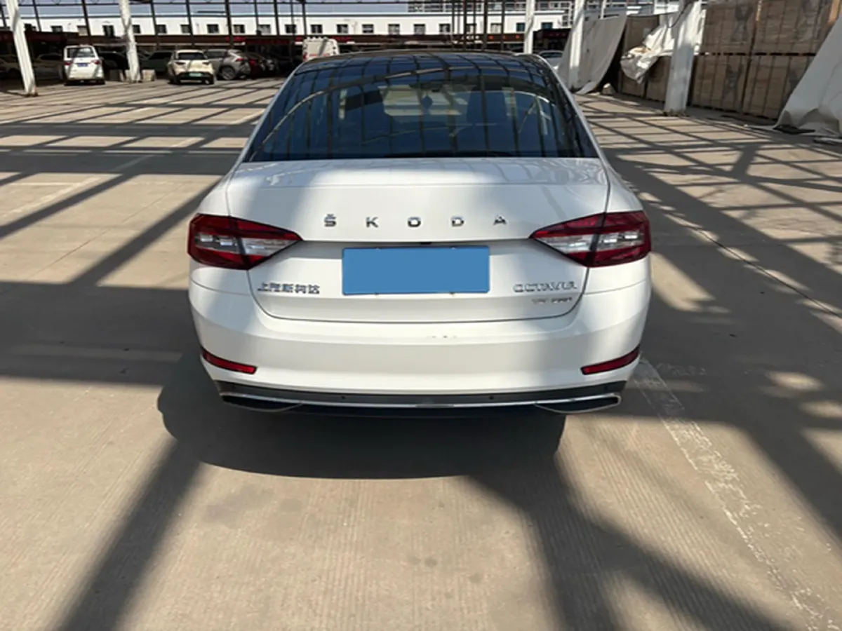 2019 Skoda Octavia 1.4T 150HP L4 7DCT,autocango,china used car exporter,china ev exporter,chinese used car exporter,chinese used ev exporter