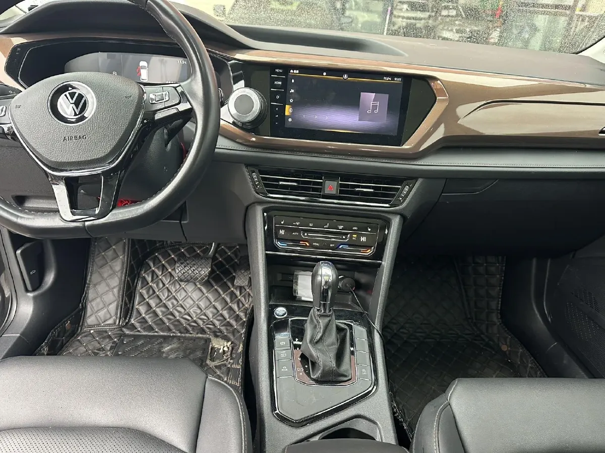 2022 Volkswagen Tharu 1.4T 150HP L4 7DCT,autocango,china used car exporter,china ev exporter,chinese used car exporter,chinese used ev exporter