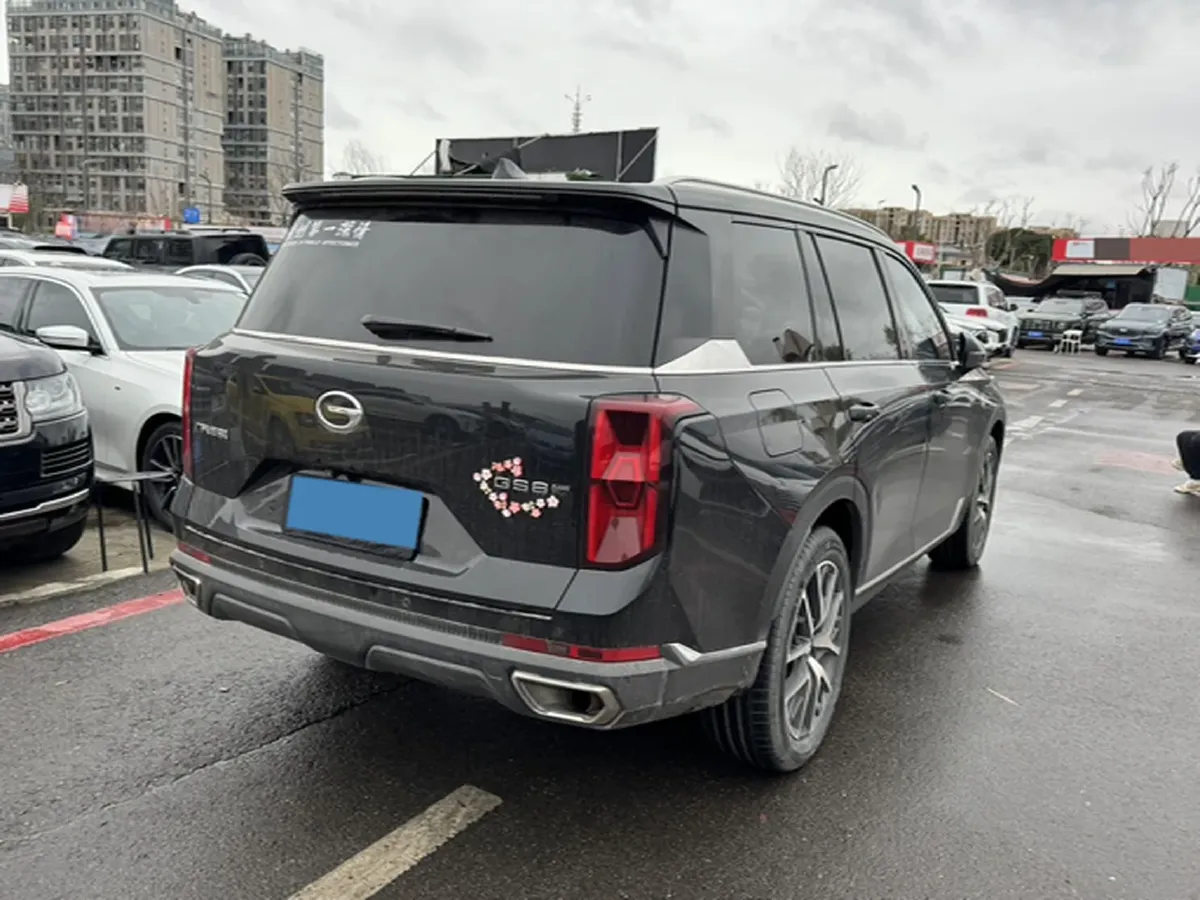 2022 GAC Trumpchi GS8 2.0T 252HP L4 8AT,autocango,china used car exporter,china ev exporter,chinese used car exporter,chinese used ev exporter