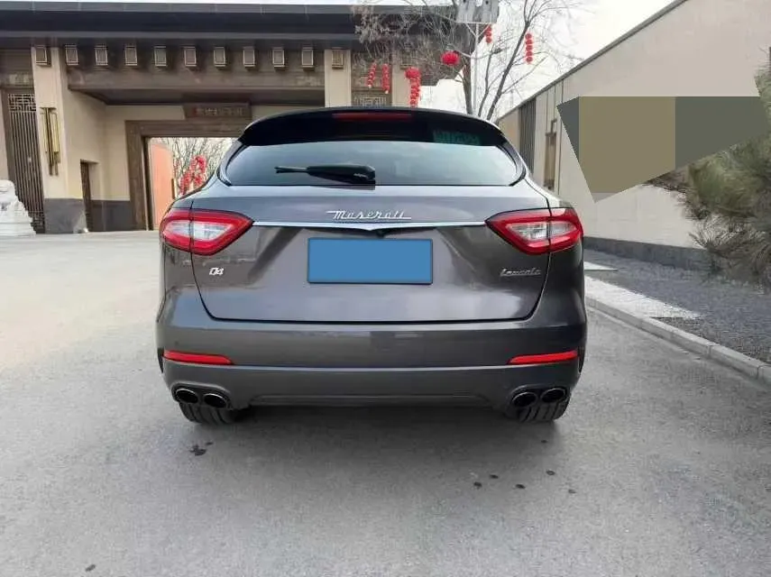 2016 Maserati Levante 3.0T 350HP V6 8AT,autocango,china used car exporter,china ev exporter,chinese used car exporter,chinese used ev exporter