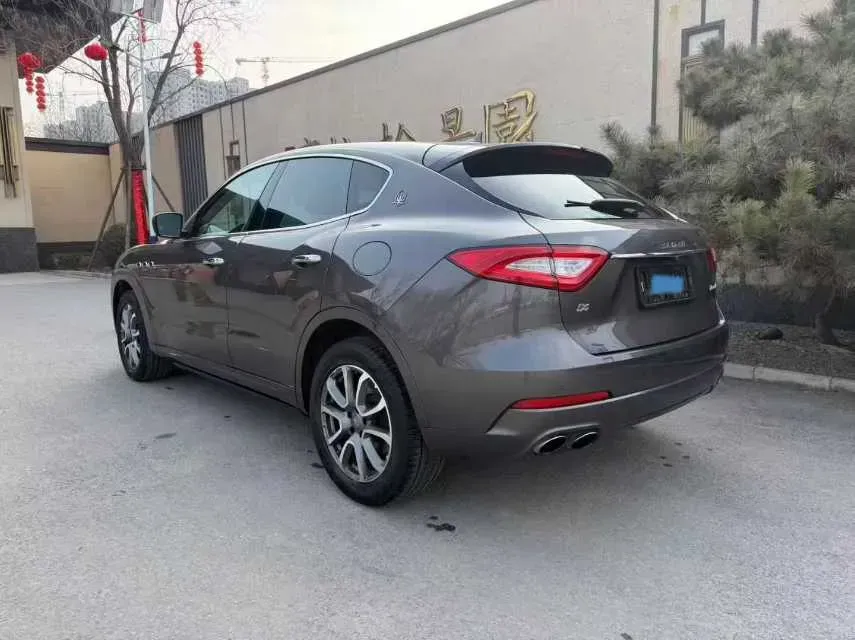 2016 Maserati Levante 3.0T 350HP V6 8AT,autocango,china used car exporter,china ev exporter,chinese used car exporter,chinese used ev exporter