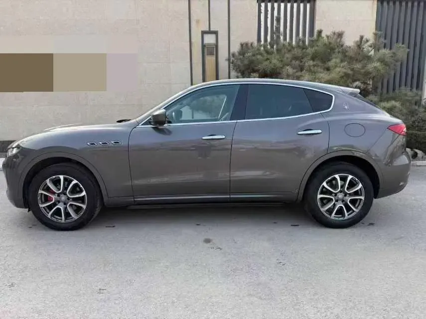 2016 Maserati Levante 3.0T 350HP V6 8AT,autocango,china used car exporter,china ev exporter,chinese used car exporter,chinese used ev exporter