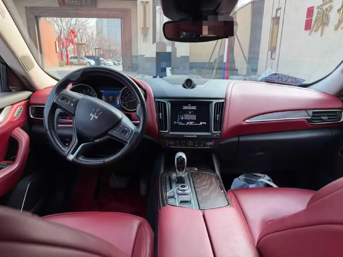 2016 Maserati Levante 3.0T 350HP V6 8AT,autocango,china used car exporter,china ev exporter,chinese used car exporter,chinese used ev exporter