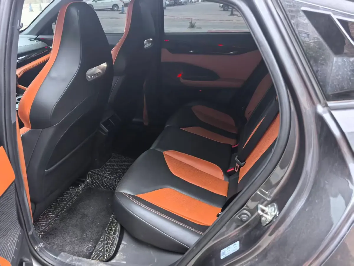 2023 ChangAn UNI-V 1.5T 188HP L4 7DCT,autocango,china used car exporter,china ev exporter,chinese used car exporter,chinese used ev exporter