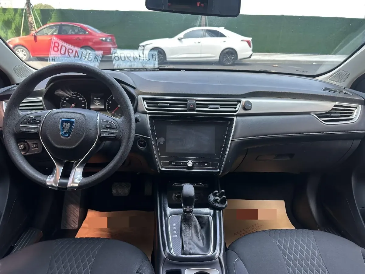 2019 Roewe i5 1.5L 120HP L4 CVT,autocango,china used car exporter,china ev exporter,chinese used car exporter,chinese used ev exporter