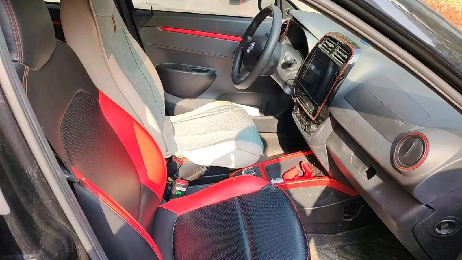 2022 DongFeng eπ Nami EX1 BEV 26.8KWH,autocango,china used car exporter,china ev exporter,chinese used car exporter,chinese used ev exporter