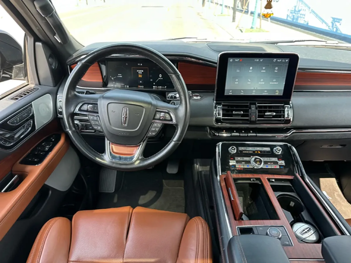 2020 Lincoln Navigator 3.5T 388HP V6 10AT,autocango,china used car exporter,china ev exporter,chinese used car exporter,chinese used ev exporter