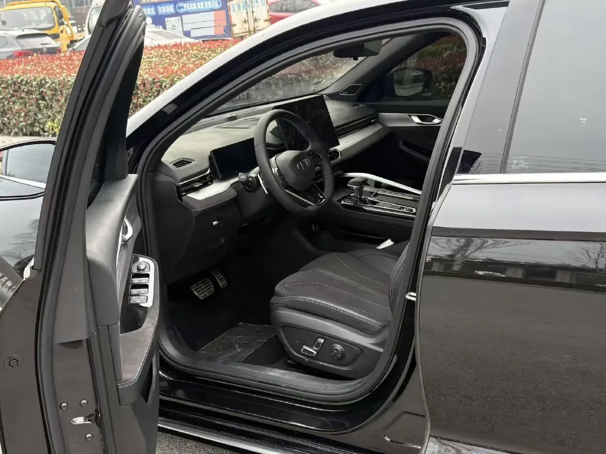 2025 Geely Preface 2.0T 238HP L4 8AT,autocango,china used car exporter,china ev exporter,chinese used car exporter,chinese used ev exporter