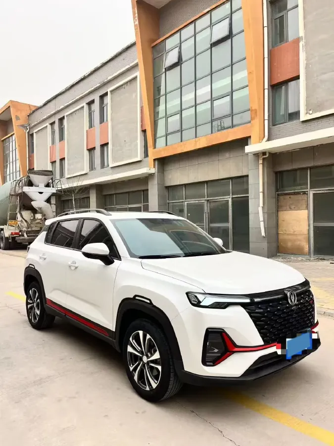 2023 ChangAn CS35 Plus 1.4T 160HP L4 7DCT,autocango,china used car exporter,china ev exporter,chinese used car exporter,chinese used ev exporter