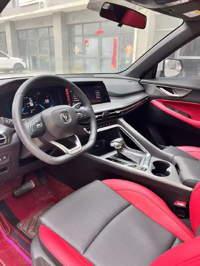 2023 ChangAn CS35 Plus 1.4T 160HP L4 7DCT,autocango,china used car exporter,china ev exporter,chinese used car exporter,chinese used ev exporter