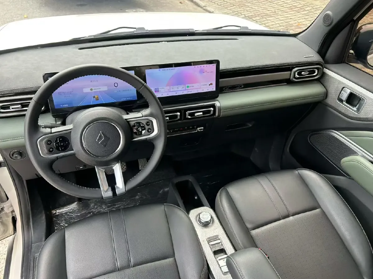 2024 BaoJun Yep BEV 28.1KWH,autocango,china used car exporter,china ev exporter,chinese used car exporter,chinese used ev exporter