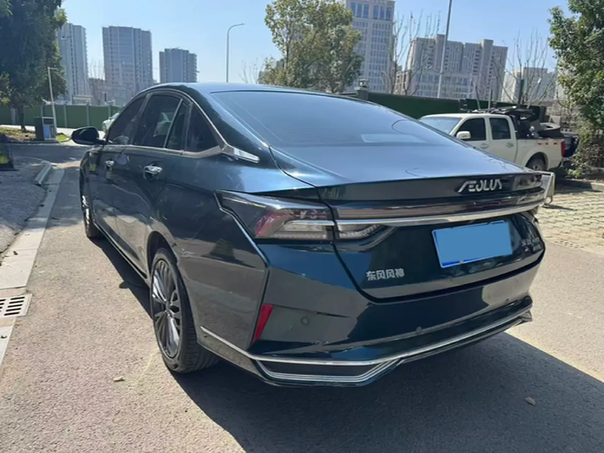 2021 DongFeng Aeolus YiXuan MAX 1.5T 190HP L4 7DCT,autocango,china used car exporter,china ev exporter,chinese used car exporter,chinese used ev exporter