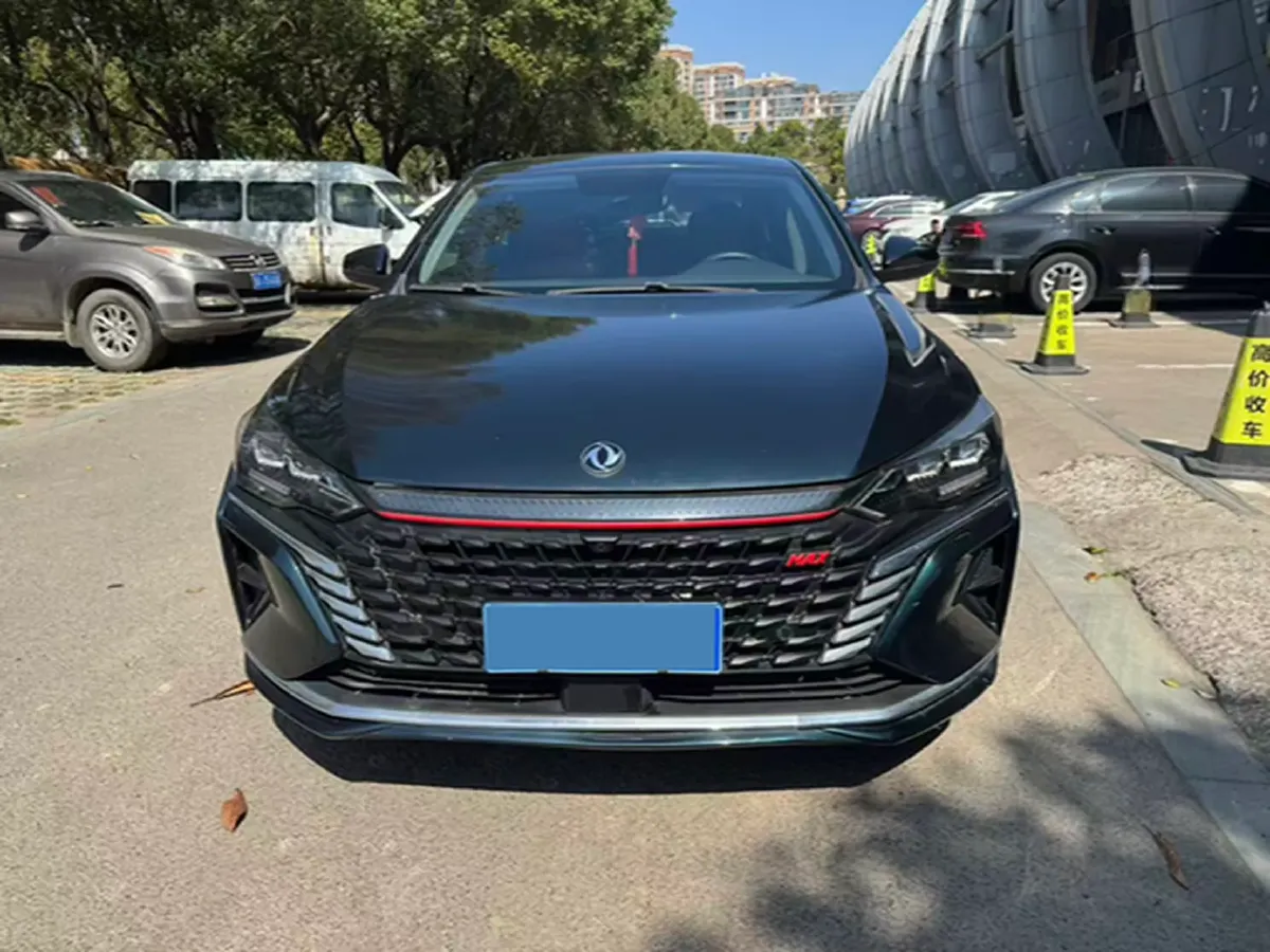 2021 DongFeng Aeolus YiXuan MAX 1.5T 190HP L4 7DCT,autocango,china used car exporter,china ev exporter,chinese used car exporter,chinese used ev exporter