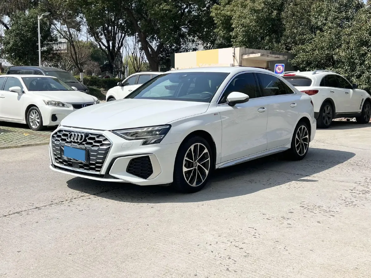 2022 Audi A3 1.4T 150HP L4 7DCT,autocango,china used car exporter,china ev exporter,chinese used car exporter,chinese used ev exporter