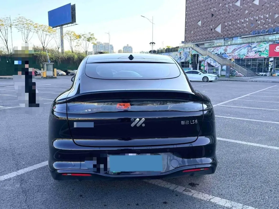 2026 IM LS6 REEV 155HP REEV,autocango,china used car exporter,china ev exporter,chinese used car exporter,chinese used ev exporter