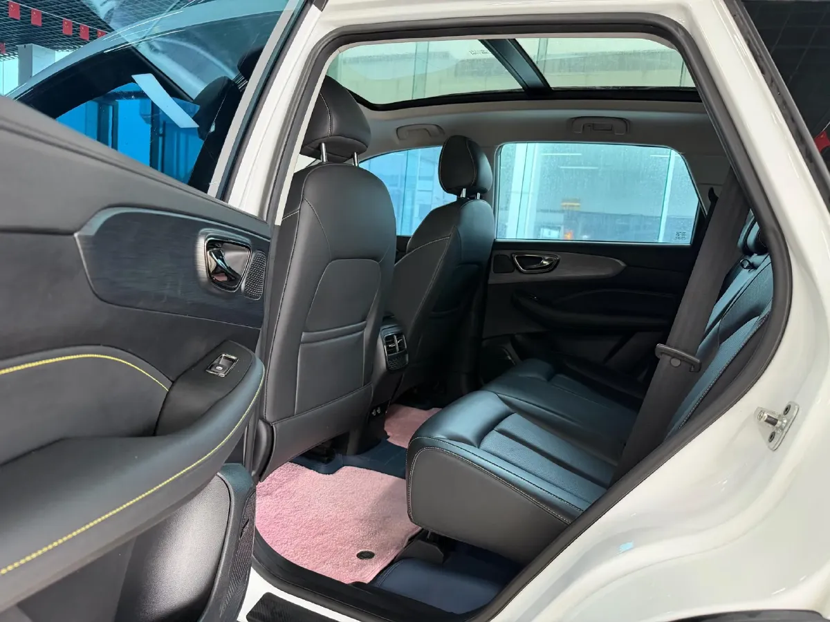 2021 Roewe RX5 1.5T 181HP L4 7DCT,autocango,china used car exporter,china ev exporter,chinese used car exporter,chinese used ev exporter