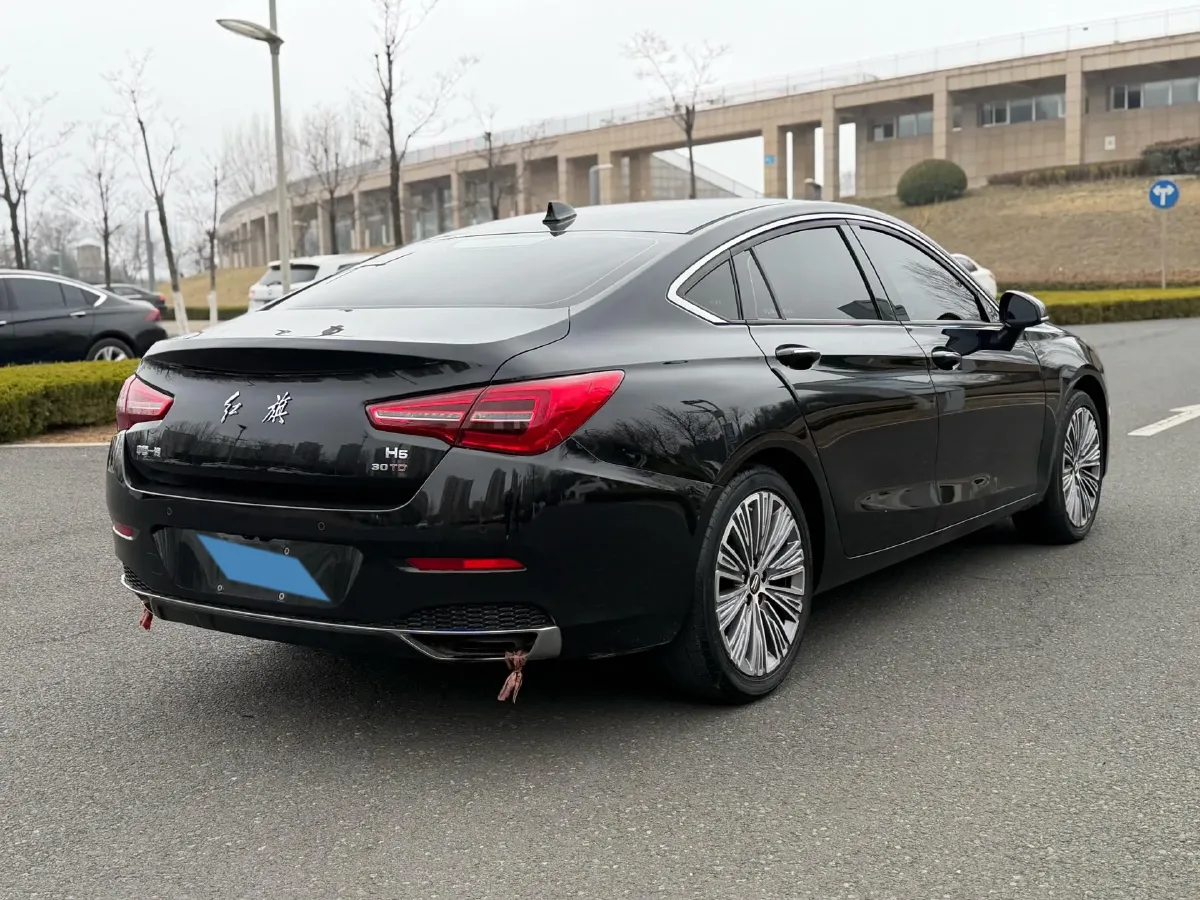 2020 HongQi H5 1.5T 169HP L4 7DCT,autocango,china used car exporter,china ev exporter,chinese used car exporter,chinese used ev exporter
