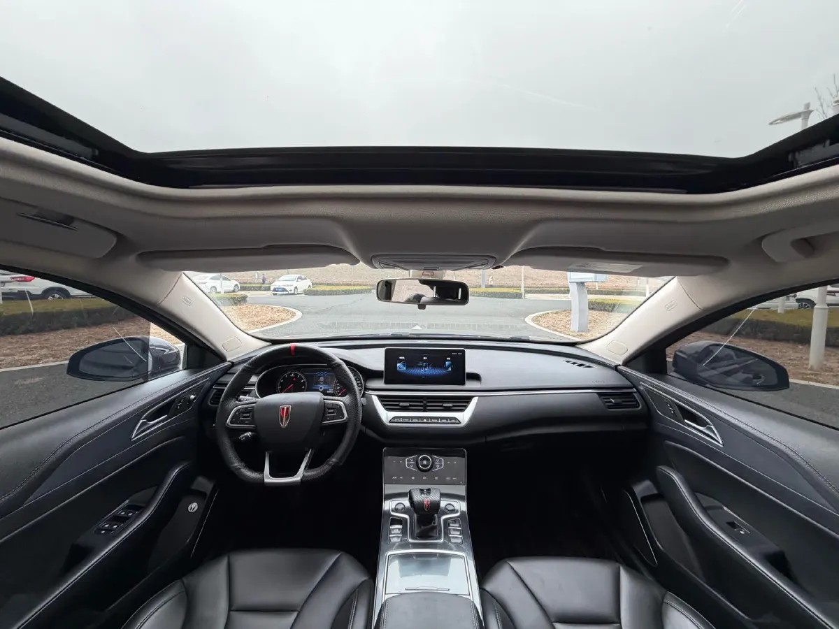 2020 HongQi H5 1.5T 169HP L4 7DCT,autocango,china used car exporter,china ev exporter,chinese used car exporter,chinese used ev exporter