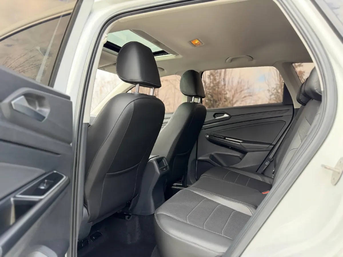 2021 Jetta VS5 1.4T 150HP L4 6AT,autocango,china used car exporter,china ev exporter,chinese used car exporter,chinese used ev exporter