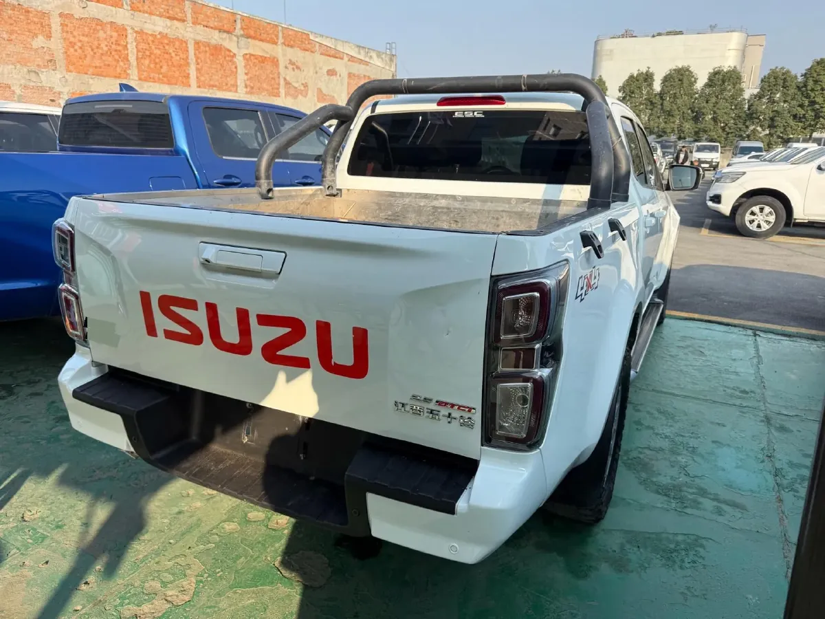 2023 Isuzu LingTuo 2.5T 150HP L4 8AT,autocango,china used car exporter,china ev exporter,chinese used car exporter,chinese used ev exporter