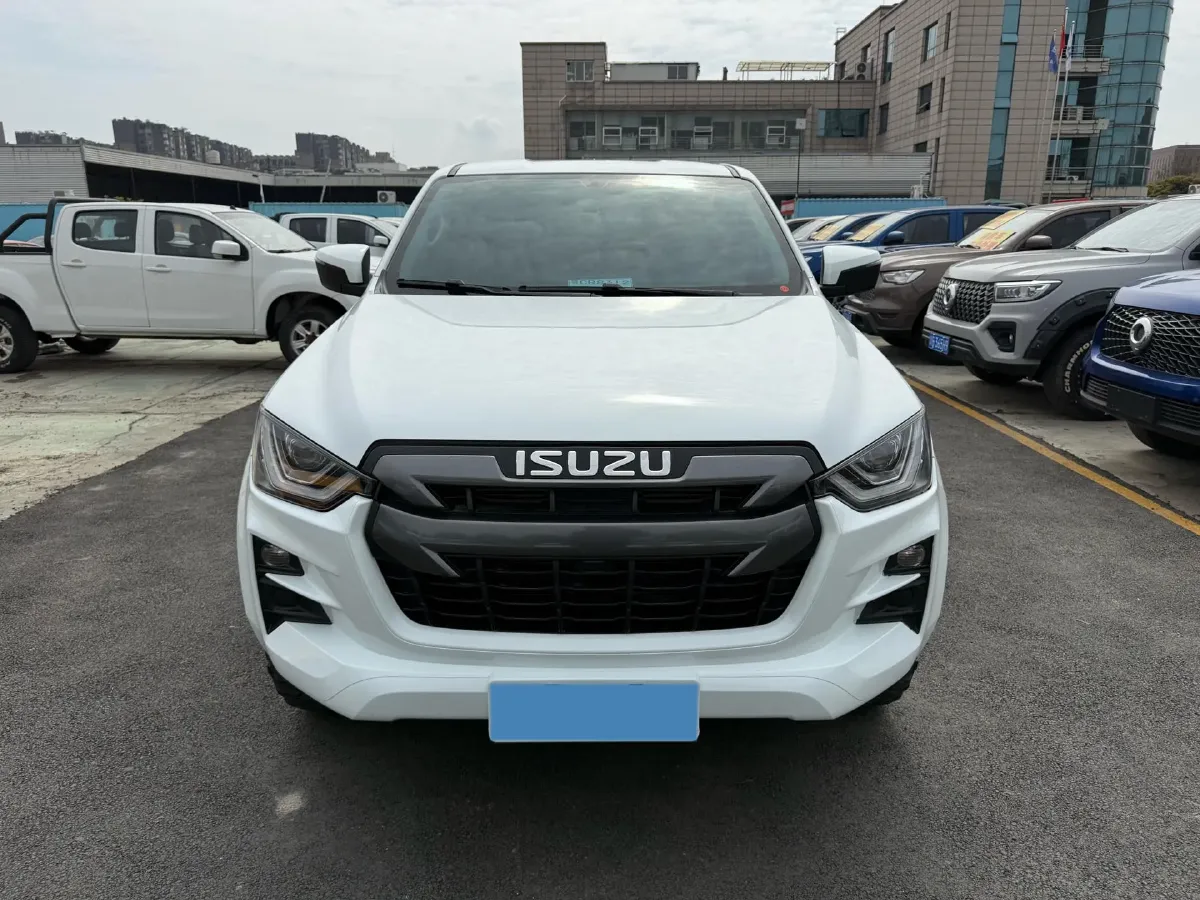 2023 Isuzu LingTuo 2.5T 150HP L4 8AT,autocango,china used car exporter,china ev exporter,chinese used car exporter,chinese used ev exporter