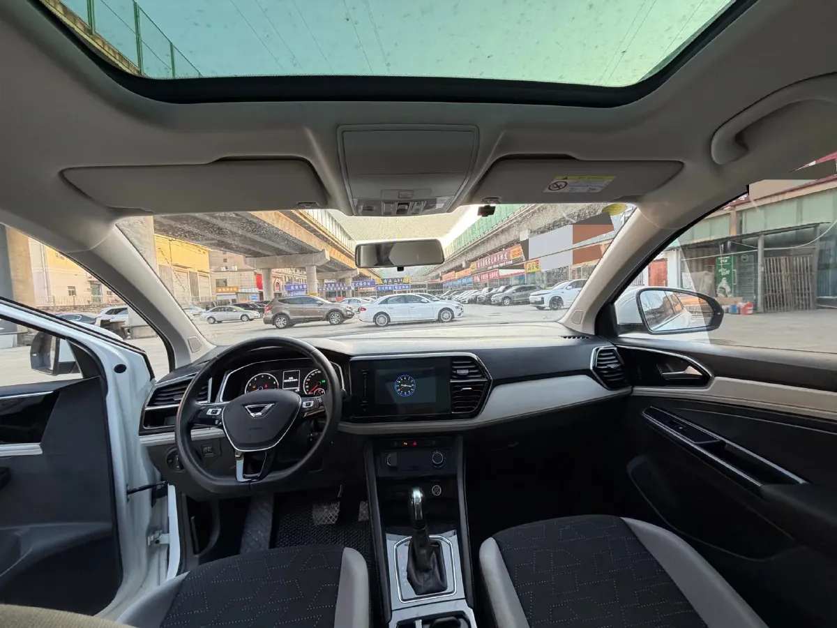 2023 Jetta VS7 1.4T 150HP L4 6AT,autocango,china used car exporter,china ev exporter,chinese used car exporter,chinese used ev exporter