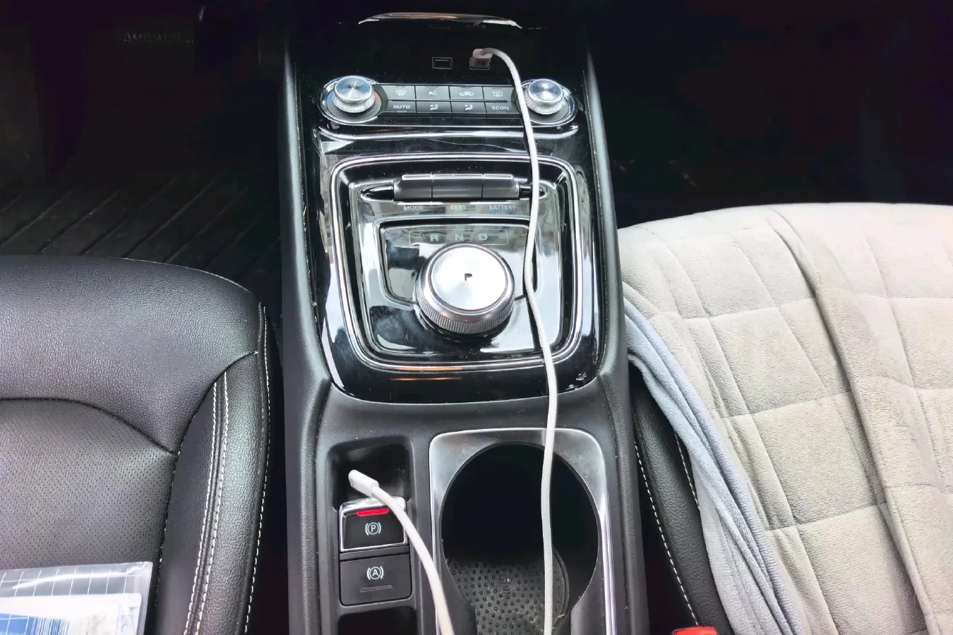 2018 Roewe Ei5 BEV 35KWH,autocango,china used car exporter,china ev exporter,chinese used car exporter,chinese used ev exporter