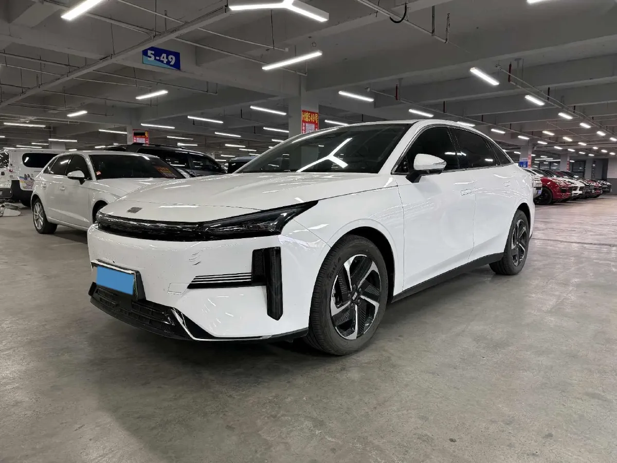 2024 Geely Galaxy L6 1.5T 163HP L4 3DHT PHEV,autocango,china used car exporter,china ev exporter,chinese used car exporter,chinese used ev exporter