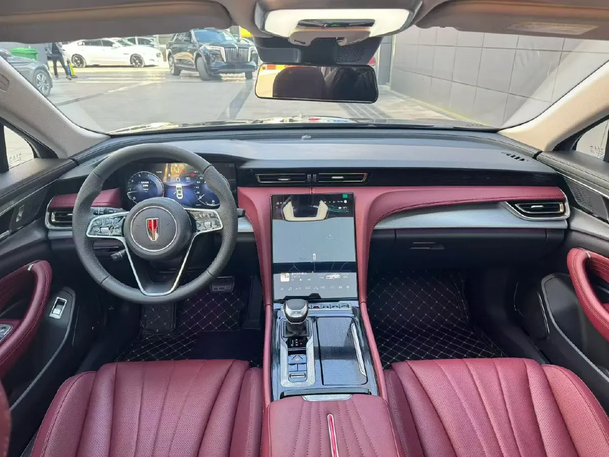 2023 HongQi H5 2.0T 224HP L4 8AT,autocango,china used car exporter,china ev exporter,chinese used car exporter,chinese used ev exporter