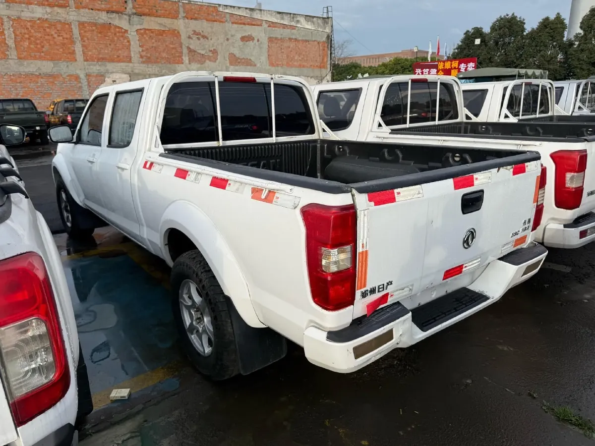 2021 Dongfeng RuiQi 2.4L 158HP L4 5MT,autocango,china used car exporter,china ev exporter,chinese used car exporter,chinese used ev exporter