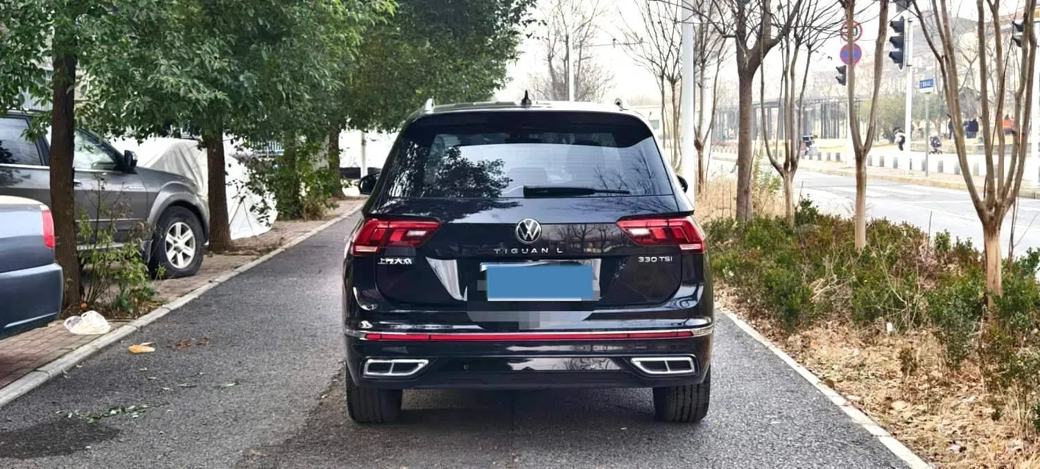 2024 Volkswagen Tiguan L 2.0T 186HP L4 7DCT,autocango,china used car exporter,china ev exporter,chinese used car exporter,chinese used ev exporter