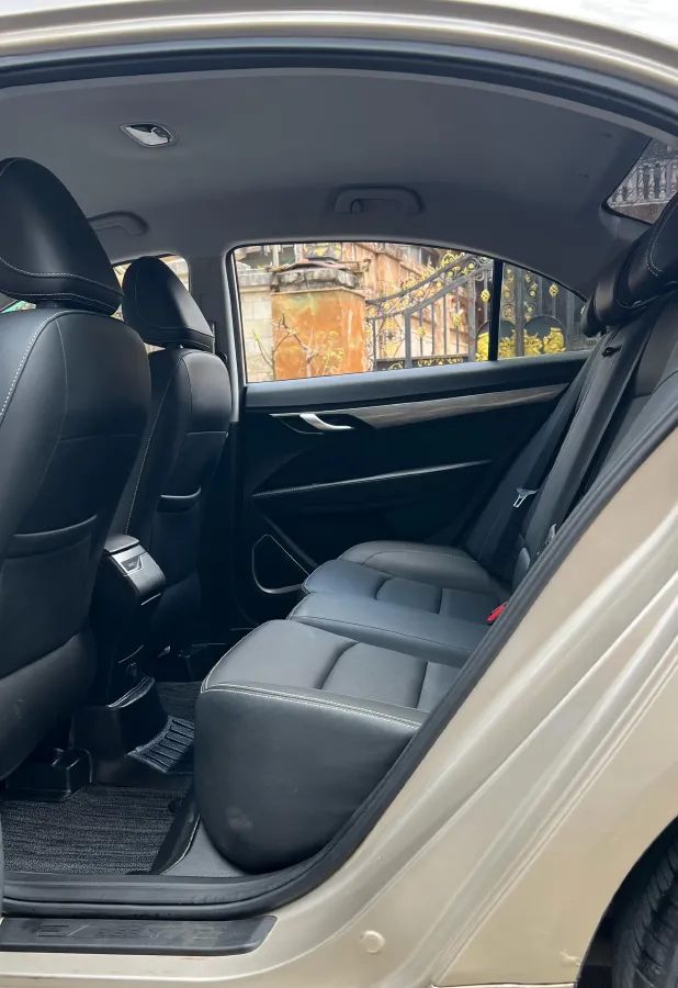 2019 Geely Emgrand 1.5L 109HP L4 CVT,autocango,china used car exporter,china ev exporter,chinese used car exporter,chinese used ev exporter