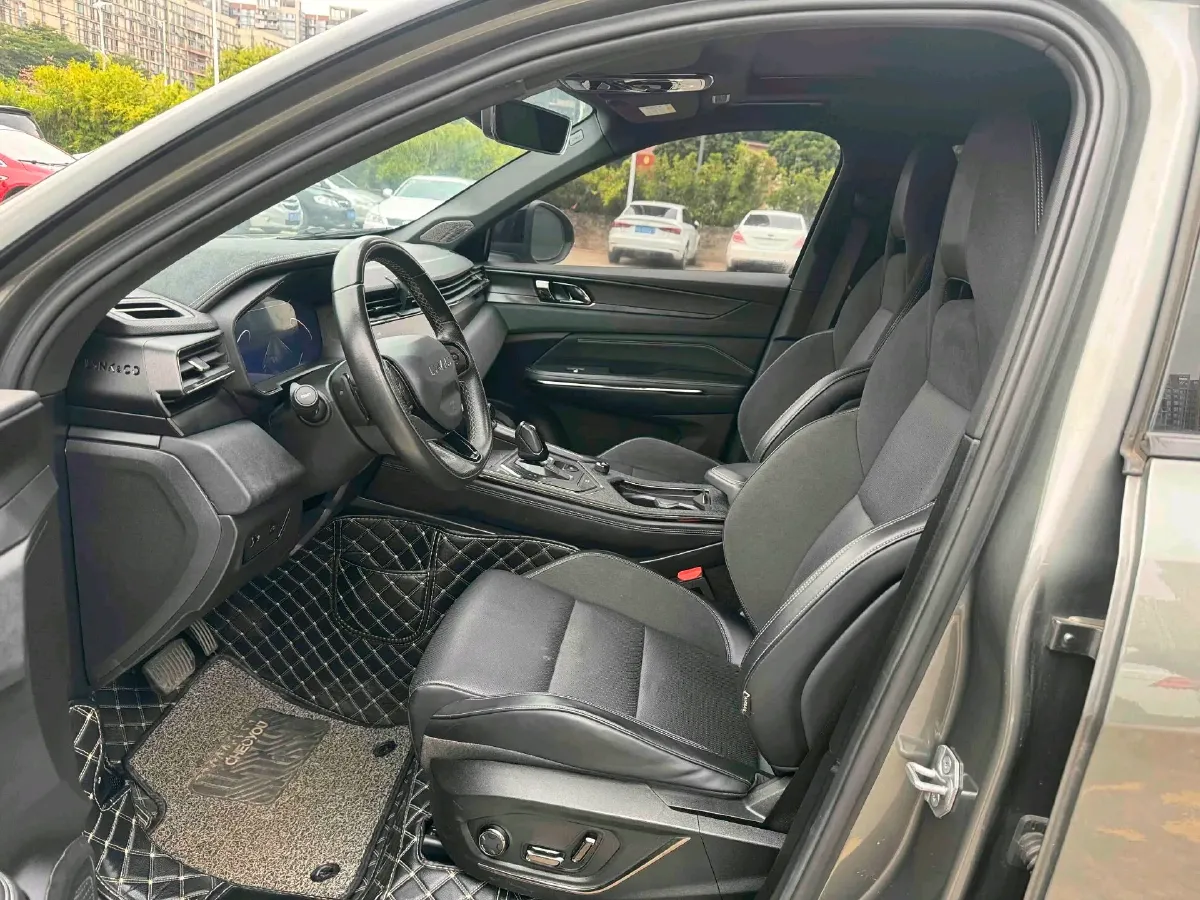 2021 LYNK&CO 01 2.0T 254HP L4 8AT,autocango,china used car exporter,china ev exporter,chinese used car exporter,chinese used ev exporter