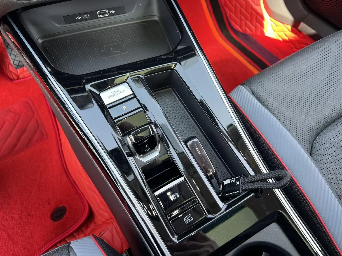 2024 Volkswagen Lamando 1.4T 150HP L4 7DCT,autocango,china used car exporter,china ev exporter,chinese used car exporter,chinese used ev exporter