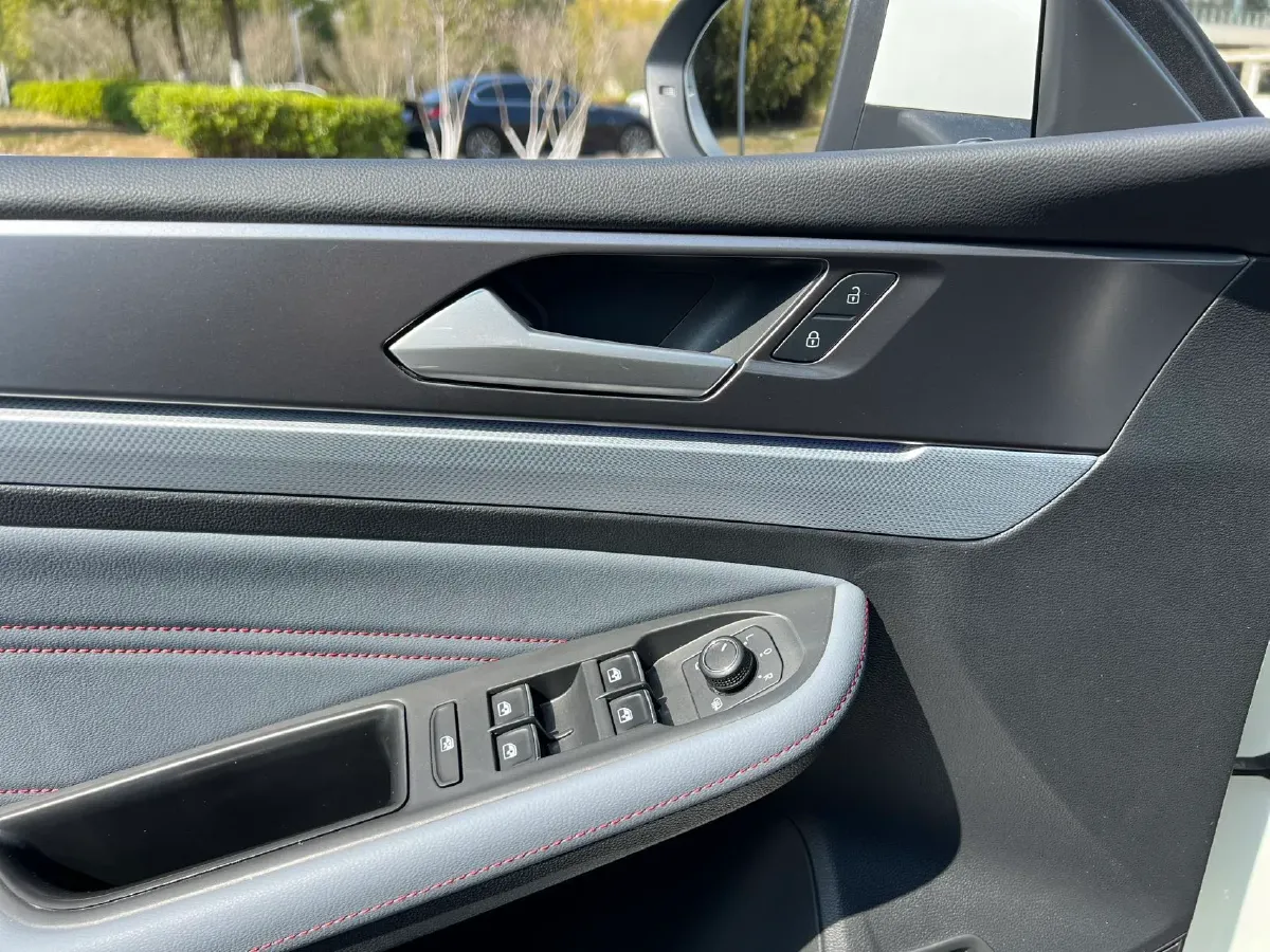 2024 Volkswagen Lamando 1.4T 150HP L4 7DCT,autocango,china used car exporter,china ev exporter,chinese used car exporter,chinese used ev exporter