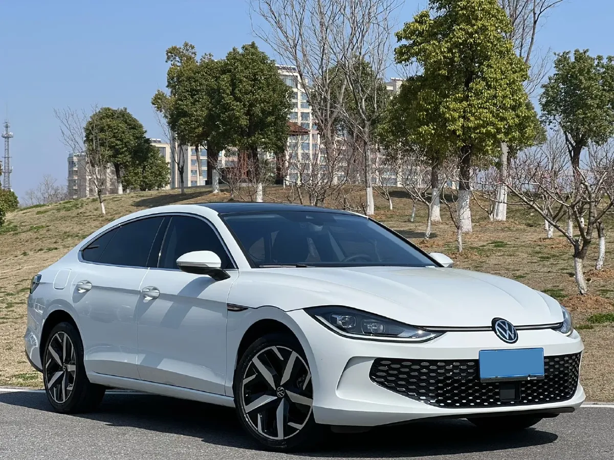 2024 Volkswagen Lamando 1.4T 150HP L4 7DCT,autocango,china used car exporter,china ev exporter,chinese used car exporter,chinese used ev exporter