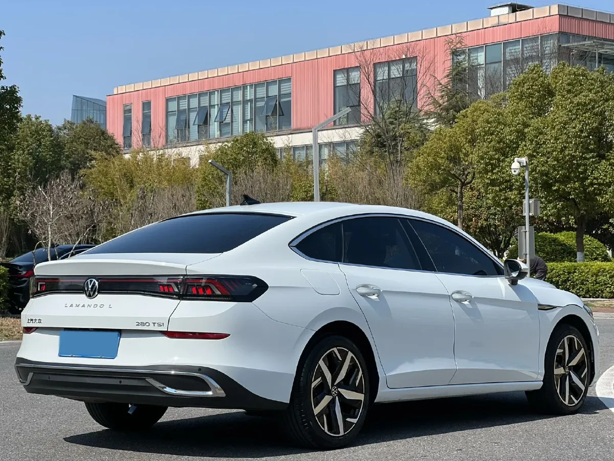 2024 Volkswagen Lamando 1.4T 150HP L4 7DCT,autocango,china used car exporter,china ev exporter,chinese used car exporter,chinese used ev exporter