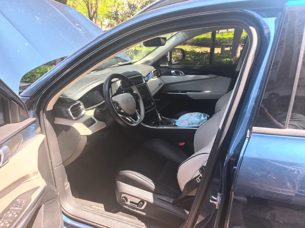 2018 Foton Tunland 2.0T 218HP L4 6AT,autocango,china used car exporter,china ev exporter,chinese used car exporter,chinese used ev exporter