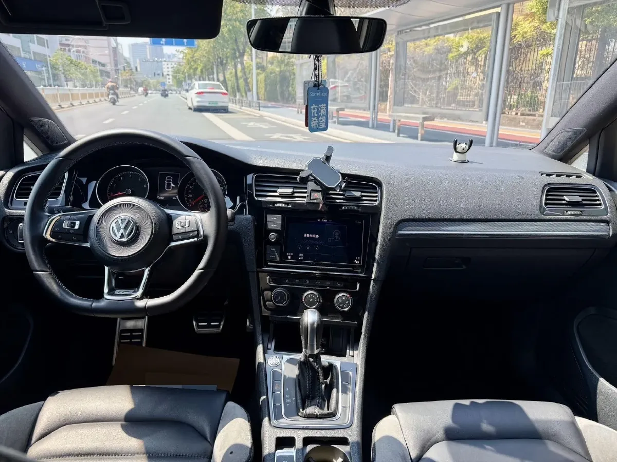 2019 BYD Song MAX 1.5T 160HP L4 6DCT PHEV 15.98KWH,autocango,china used car exporter,china ev exporter,chinese used car exporter,chinese used ev exporter