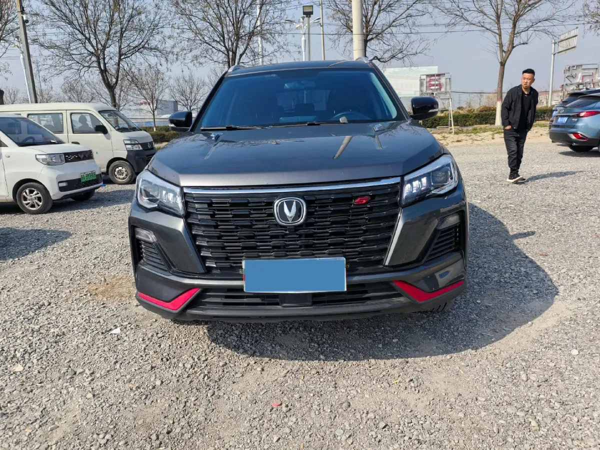 2022 ChangAn CS75 1.5T 180HP L4 7DCT,autocango,china used car exporter,china ev exporter,chinese used car exporter,chinese used ev exporter