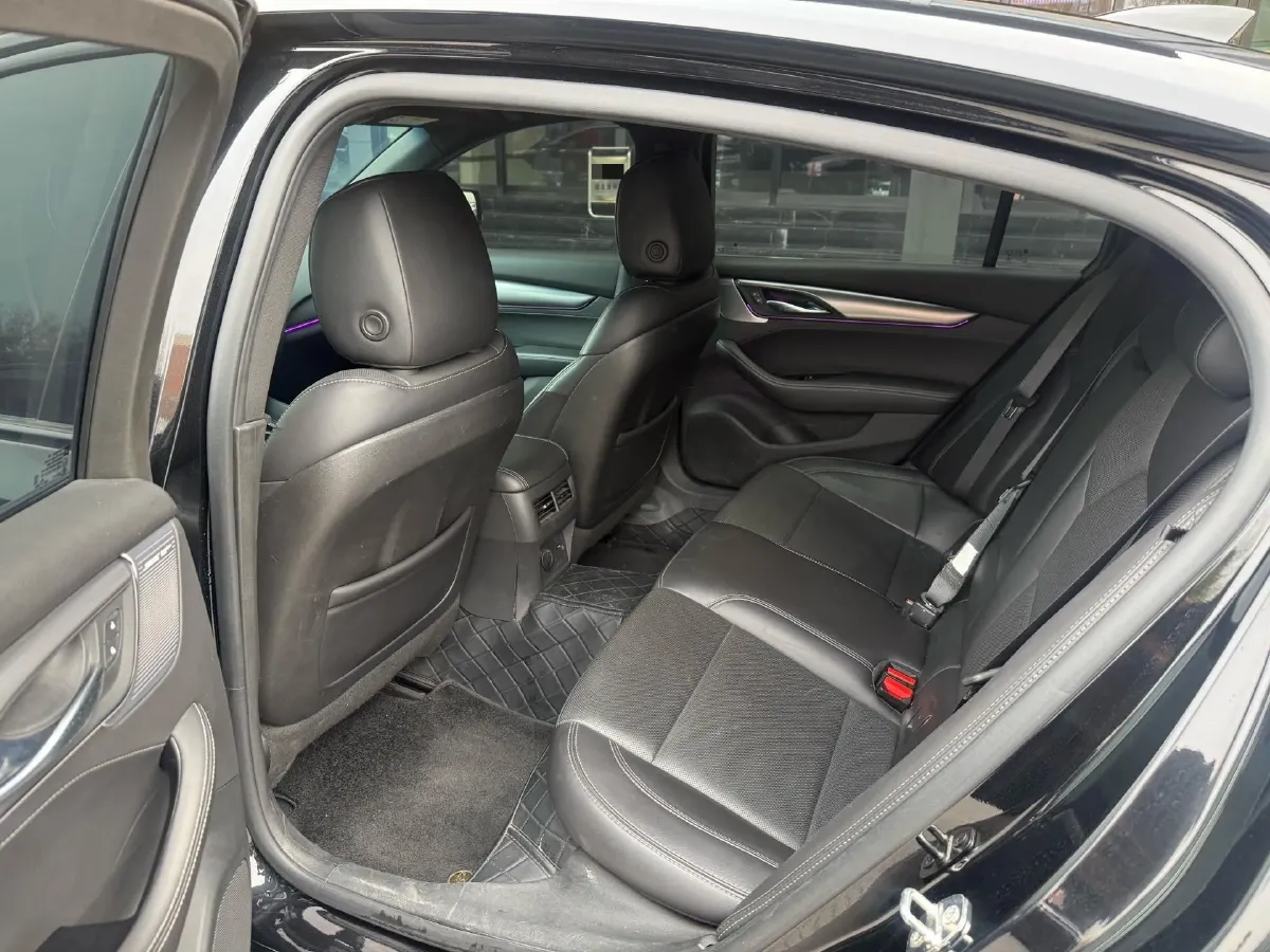 2022 Cadillac CT5 2.0T 237HP L4 10AT,autocango,china used car exporter,china ev exporter,chinese used car exporter,chinese used ev exporter