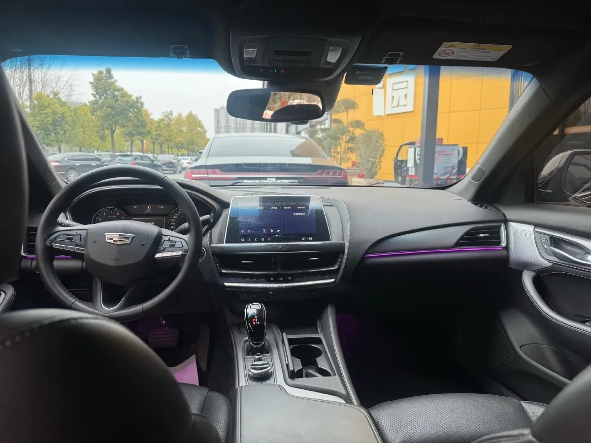 2022 Cadillac CT5 2.0T 237HP L4 10AT,autocango,china used car exporter,china ev exporter,chinese used car exporter,chinese used ev exporter