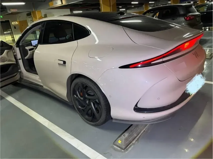 2024 IM L6 BEV 75KWH,autocango,china used car exporter,china ev exporter,chinese used car exporter,chinese used ev exporter