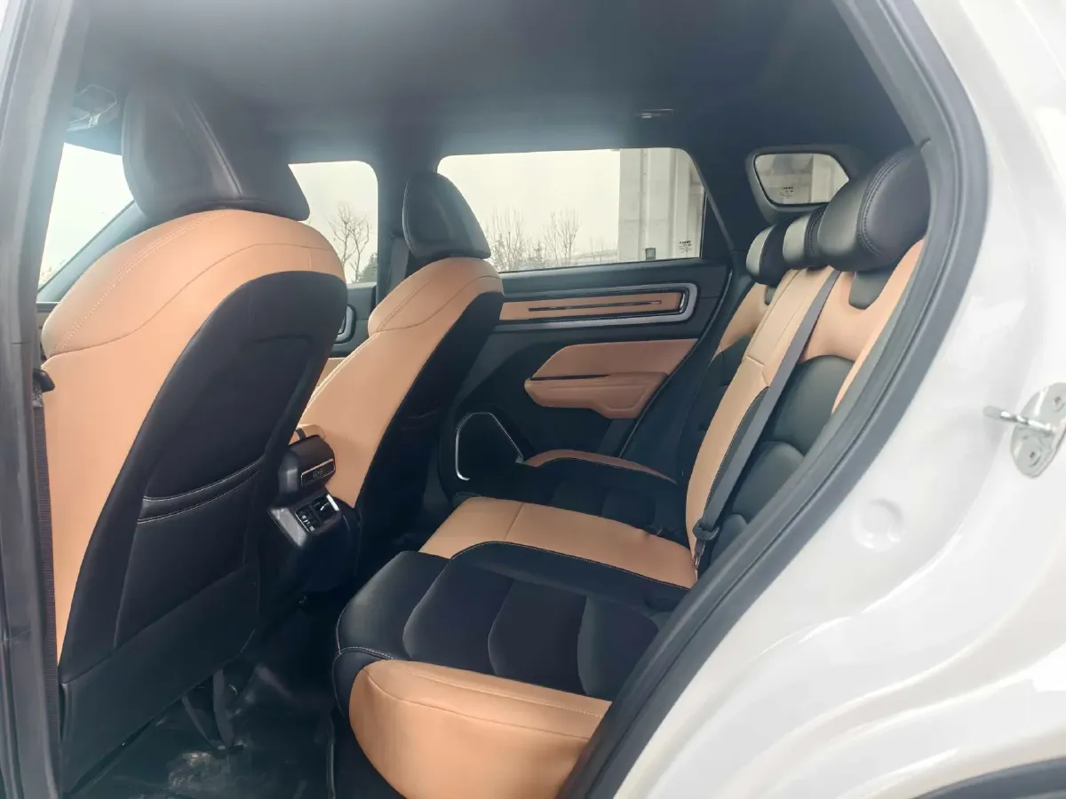 2023 Geely ICON 1.5T 181HP L4 7DCT,autocango,china used car exporter,china ev exporter,chinese used car exporter,chinese used ev exporter